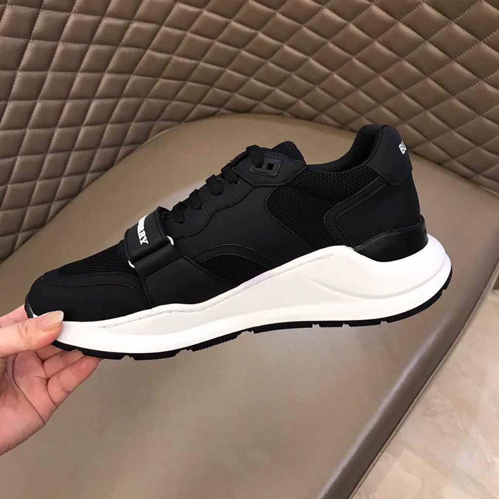 B*URBERRY SHOES